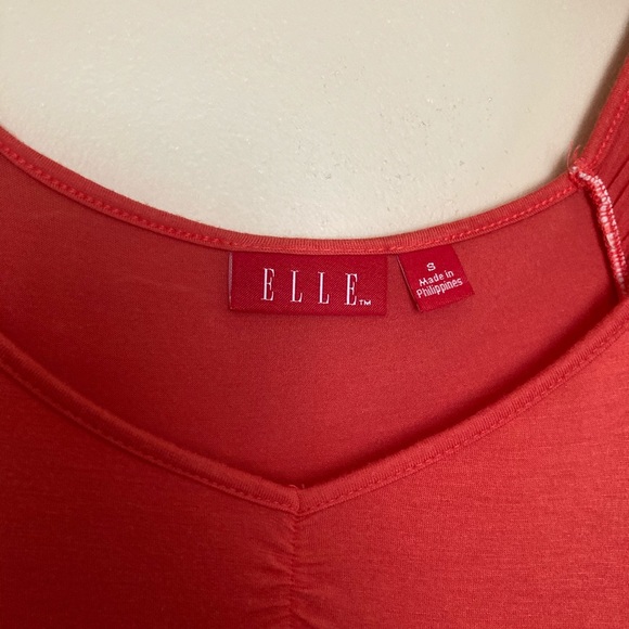 Women’s Size Small Stretchy Top - Picture 2 of 5